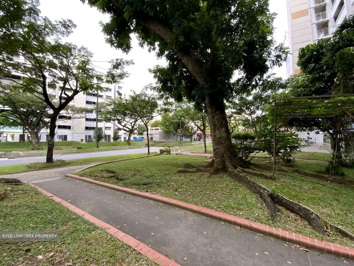 Hong Kah Ville (D22), Shop House #573399341